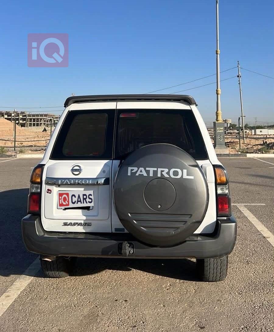 نيسان باترول سفاري